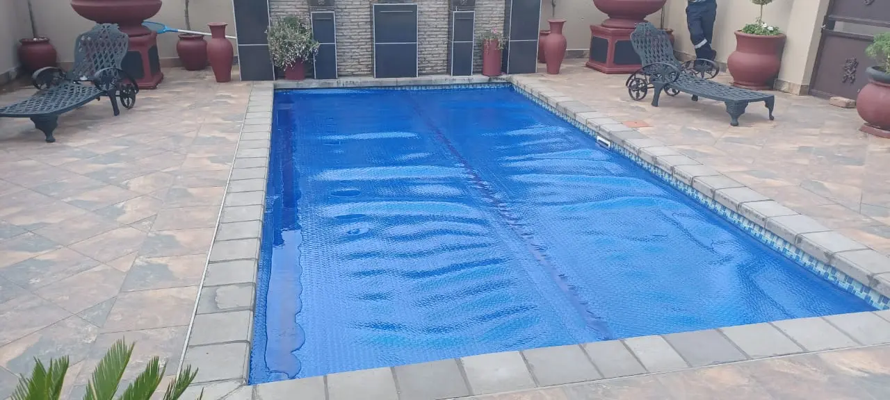 Pool solar blanket benefits