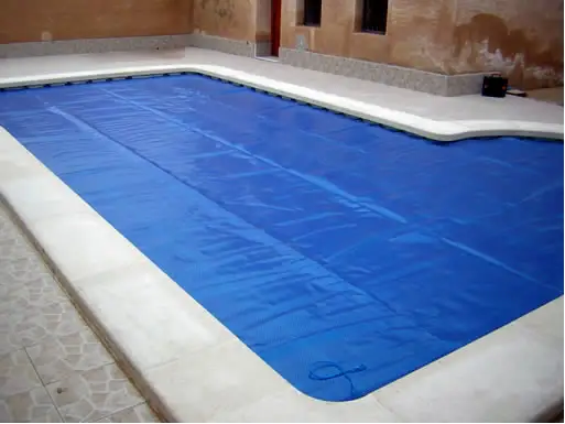 Professional pool blanket installation
